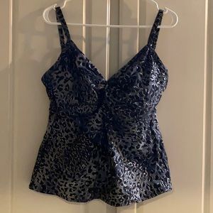 Miraclesuit Tankini top sz 16